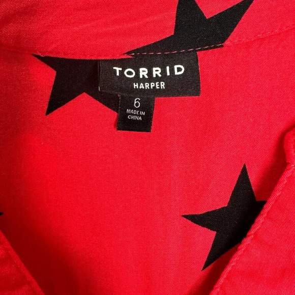 Torrid Harper Rayon Twill Pullover Short Sleeve Tunic Blouse - Picture 5 of 7